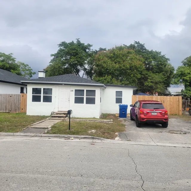 Residence photo 11