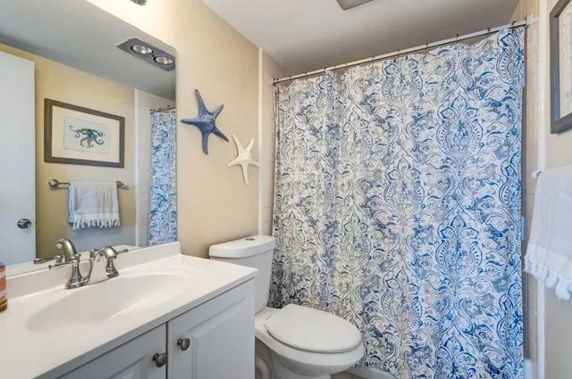 Unit 503 photo 15