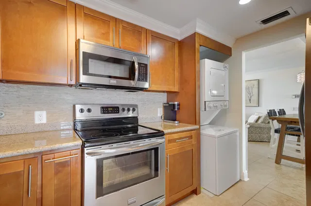 Unit 503 photo 26
