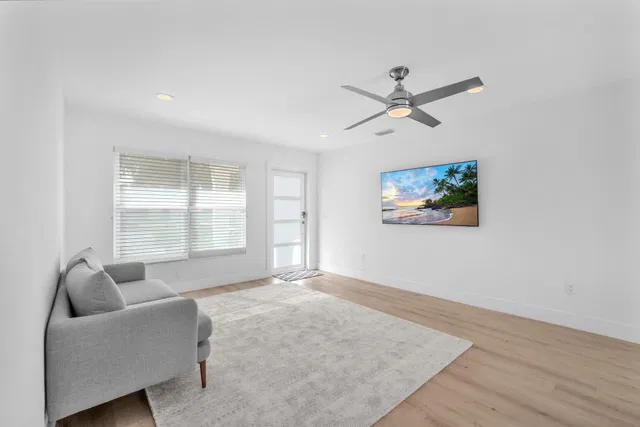 West Palm Beach Residence photo 11