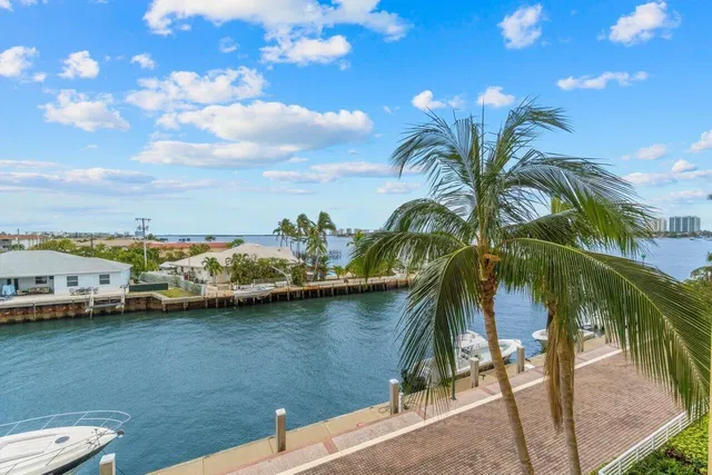 Marina Grande Riviera Beach Unit 302 photo 3