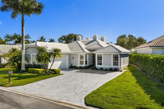 Woodfield Country Club Residence photo 42