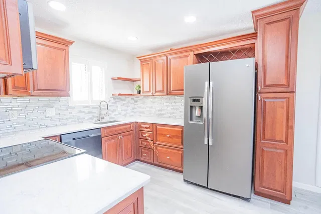Unit 124 photo 13