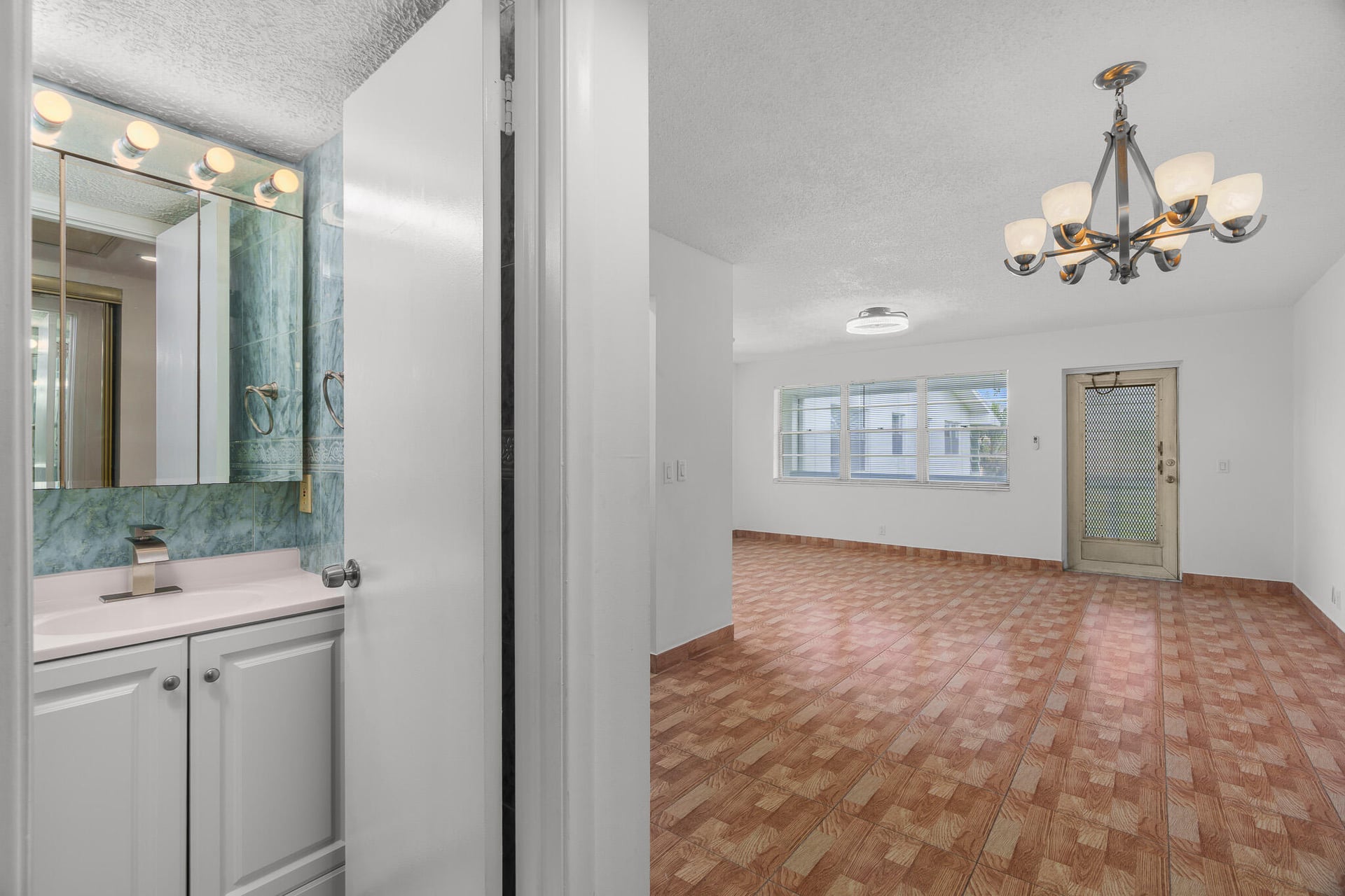 Residence photo 18