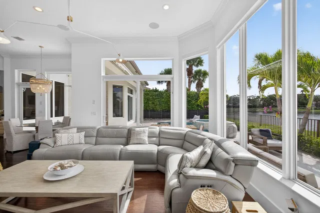 Mirasol Country Club Residence photo 40