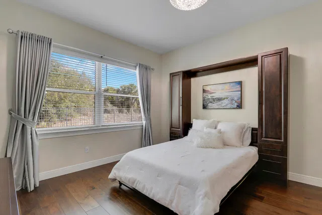  Residence photo 34