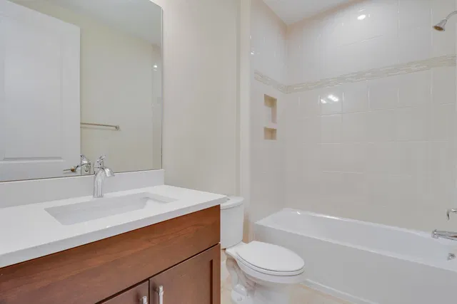  Residence photo 56