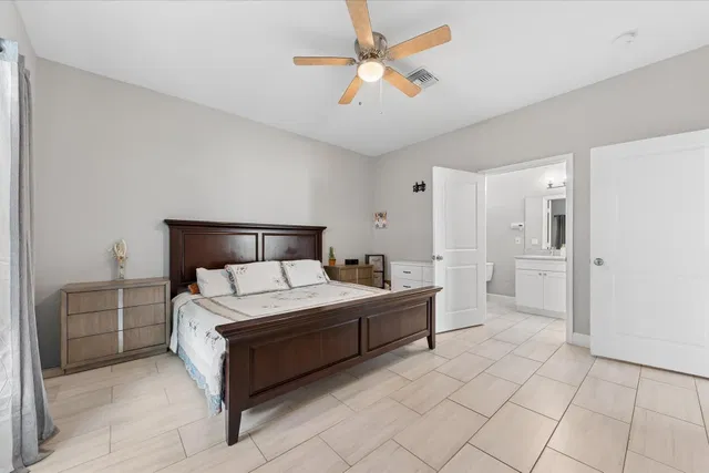  Residence photo 18