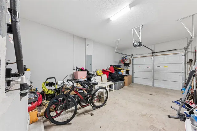  Residence photo 29