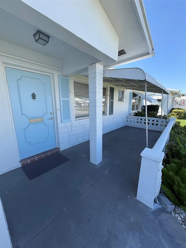 Residence photo 3