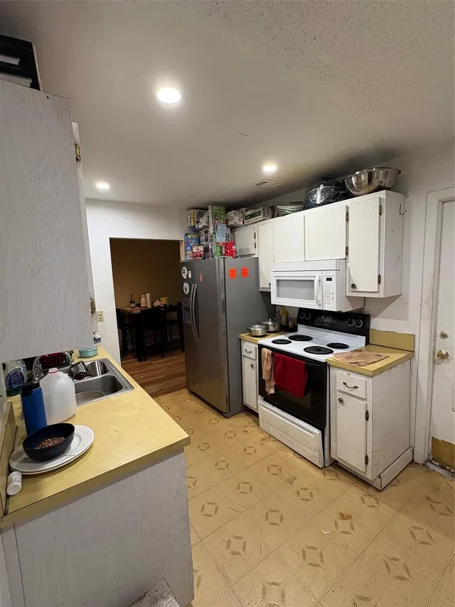 Residence photo 8