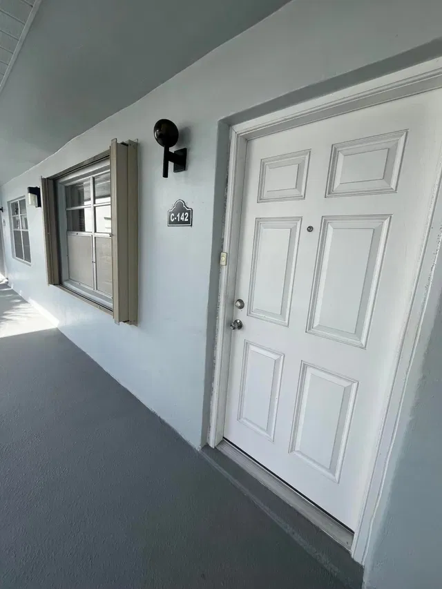  Residence photo 5