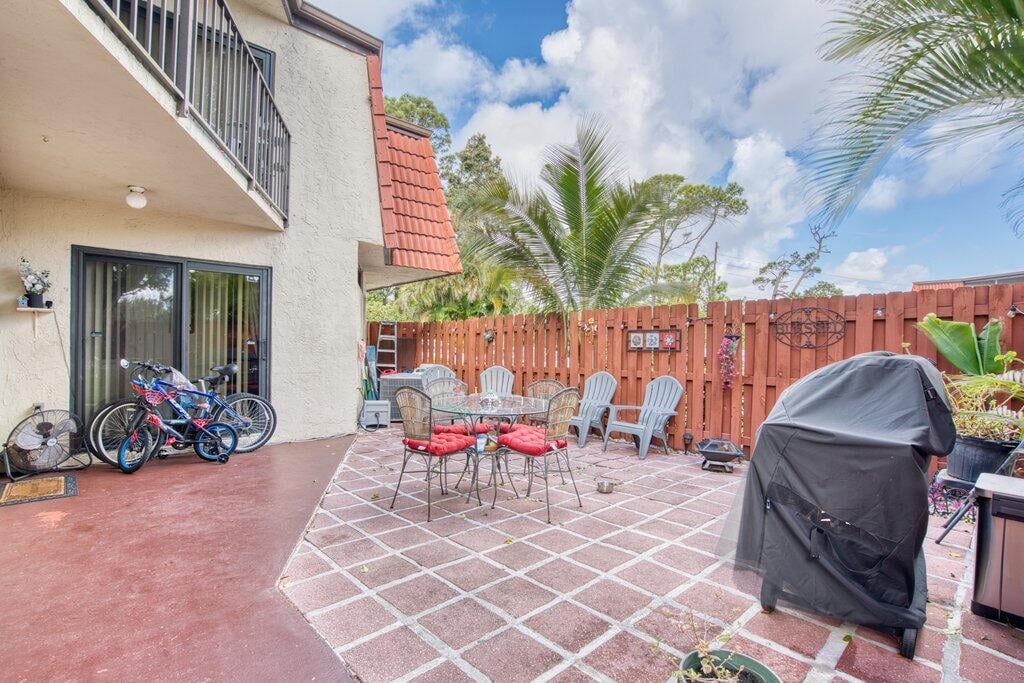  Residence photo 10