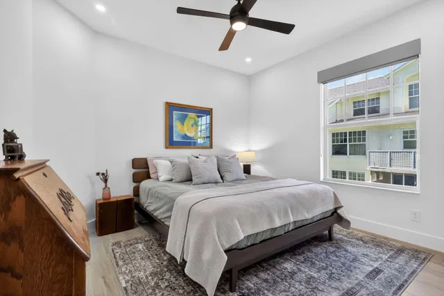 Residence photo 17