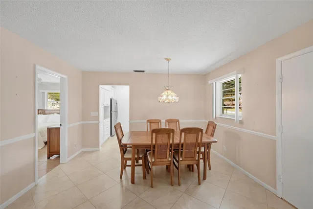 Unit 602 photo 15