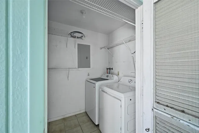 Unit 602 photo 28