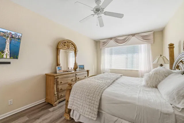 Residence photo 15