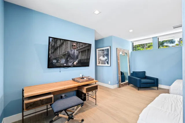 Residence photo 41