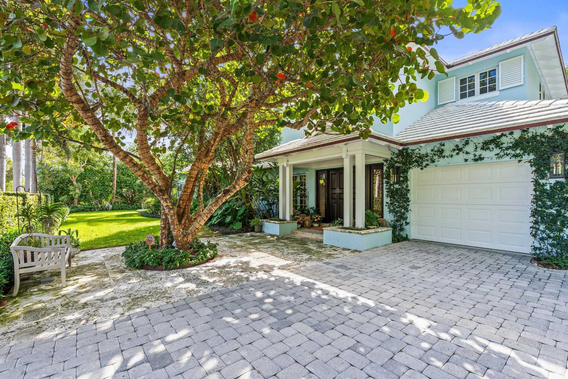 North End Palm Beach Residence photo 3