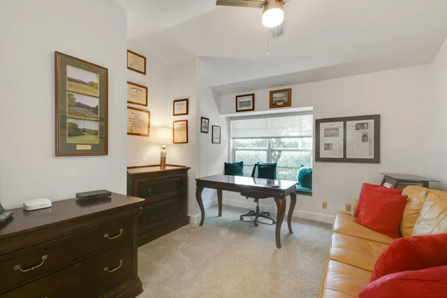 Harbour Ridge Residence photo 29