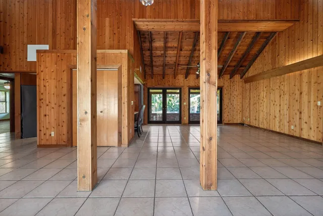 Residence photo 11