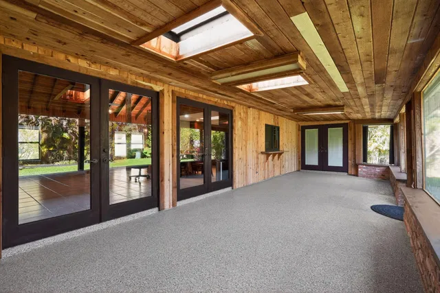 Residence photo 36