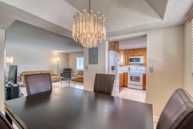 Unit 215 photo 7