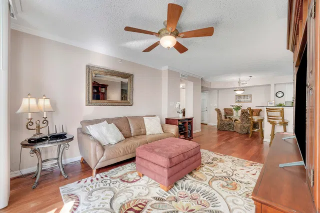 Flagler Pointe Unit 435 photo 7