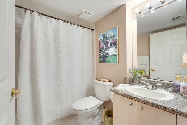 Flagler Pointe Unit 435 photo 15