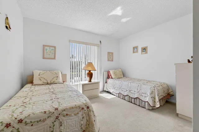 Unit B2 108 photo 16