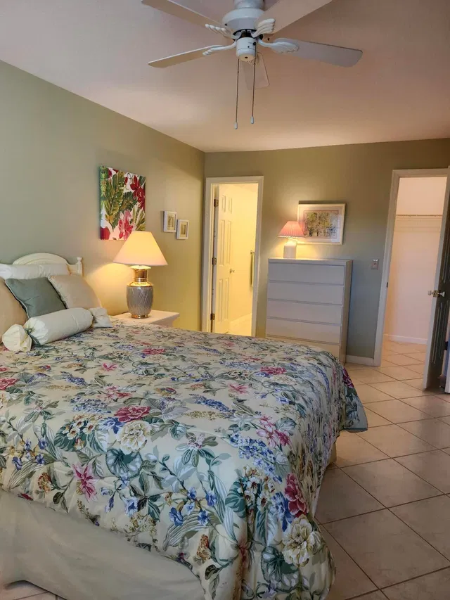 Unit 408 photo 14