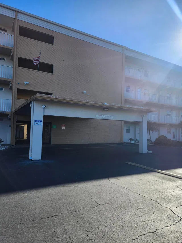 Unit 408 photo 30