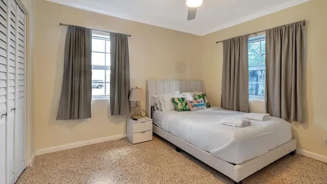  Residence photo 15