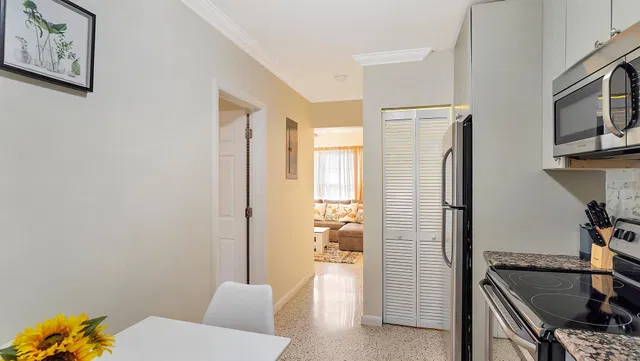 Residence photo 25