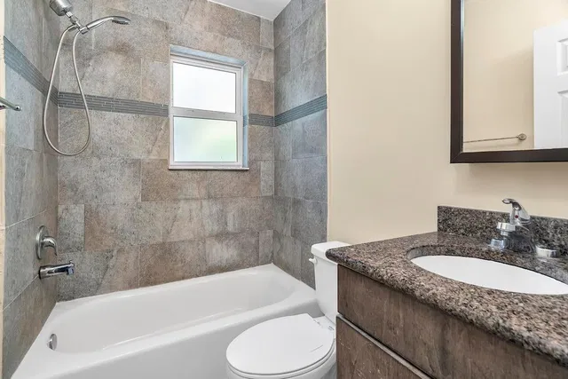  Residence photo 39