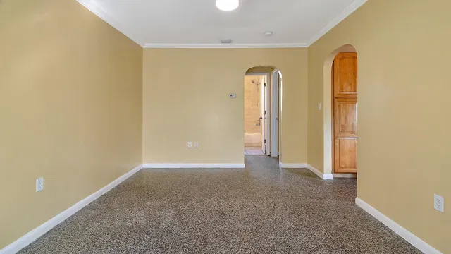  Residence photo 50