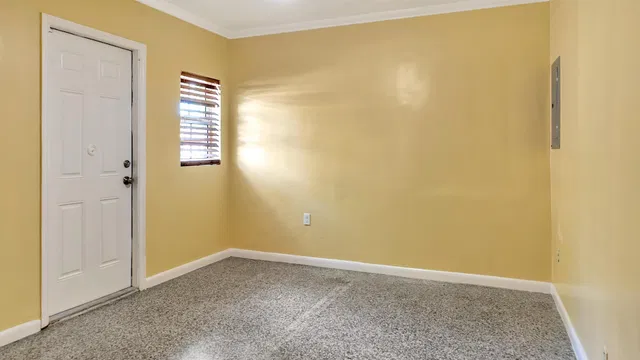  Residence photo 56