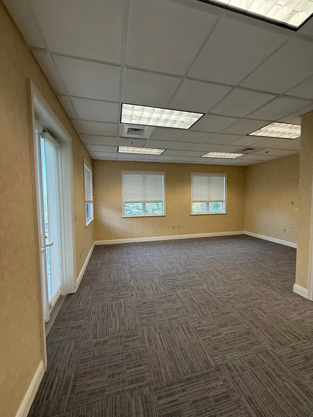 Residence photo 8