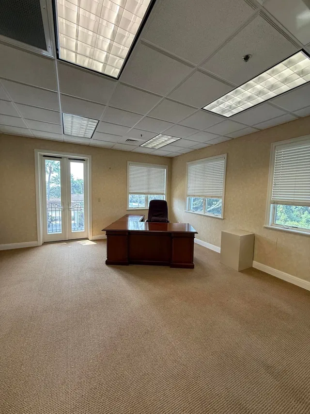 Residence photo 10