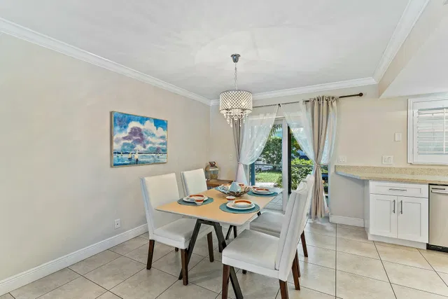 Singer Island Residence photo 5