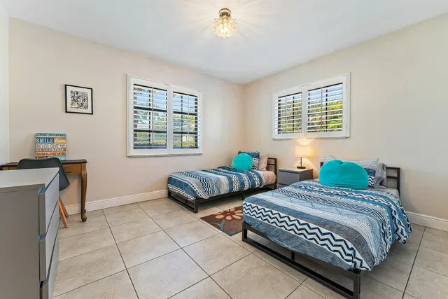 Singer Island Residence photo 16