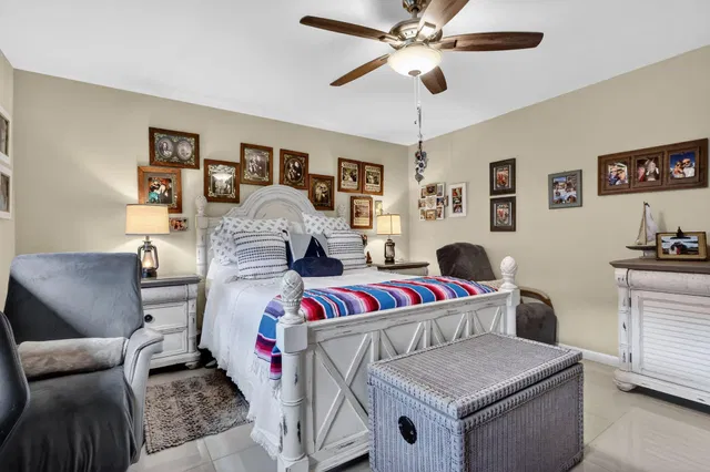  Unit W113 photo 19