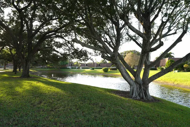 Residence photo 5
