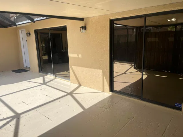 Residence photo 19