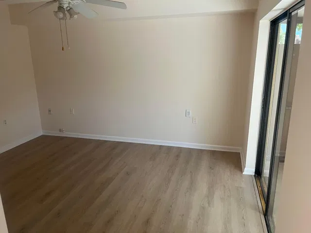 Residence photo 24