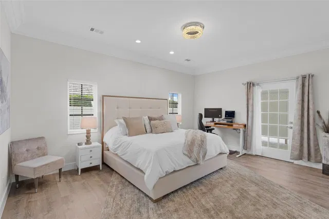 Residence photo 7