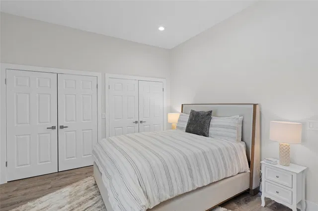Residence photo 12