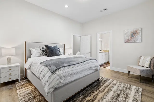 Residence photo 18