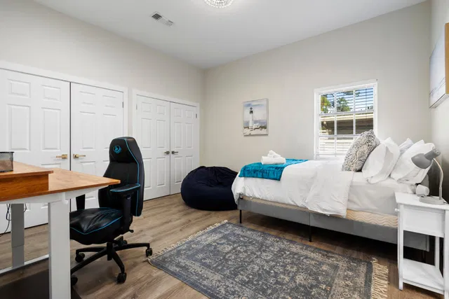 Residence photo 36