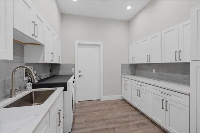 Residence photo 46